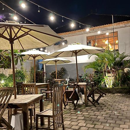 Padang-Padang Sari Homestay Uluwatu Exterior foto