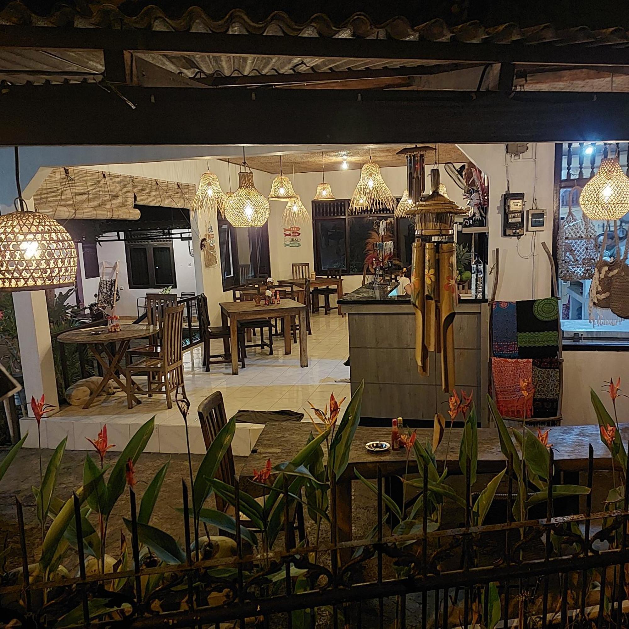 Padang-Padang Sari Homestay Uluwatu Quarto foto